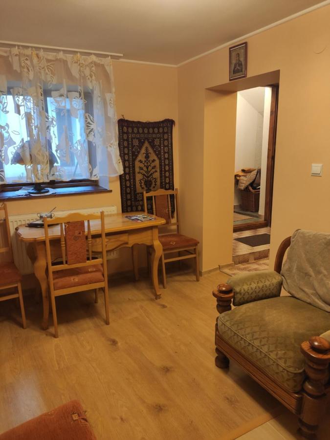 Apartamento Dom Pod Zegarem Przemyśl Habitación foto