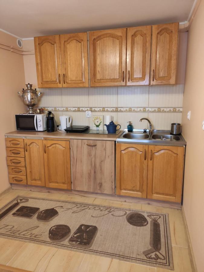 Apartamento Dom Pod Zegarem Przemyśl Exterior foto